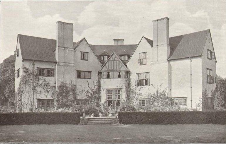 Papillon Hall